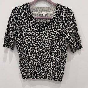 Talbots. Lightweight Short Sleeve Sweater. Size S. Black & White.